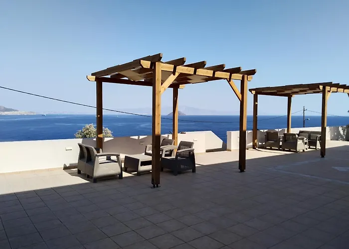 Astradeni Luxury Apartments Kratir