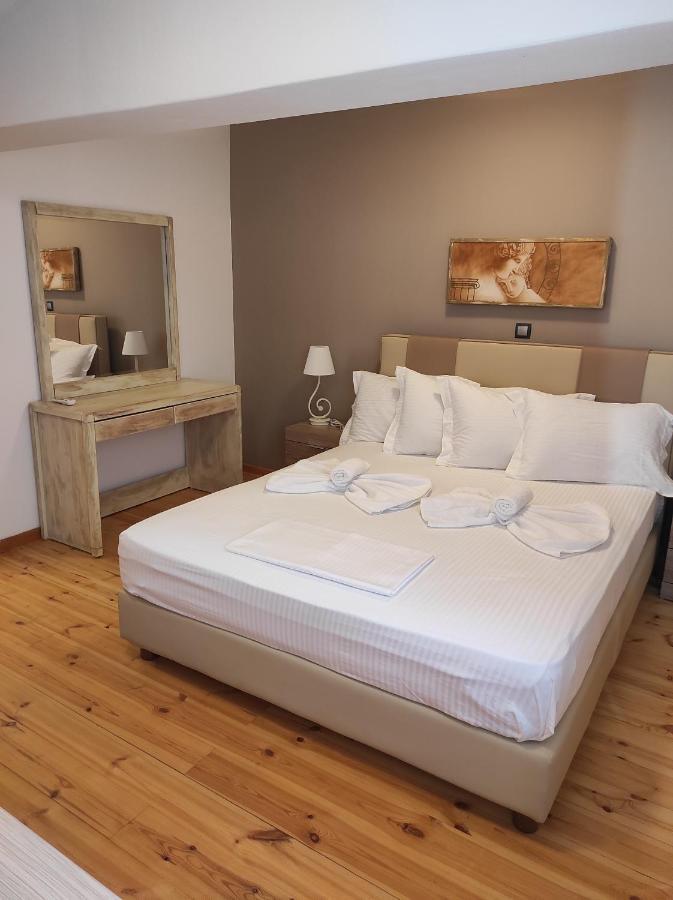 Astradeni Luxury Kratir